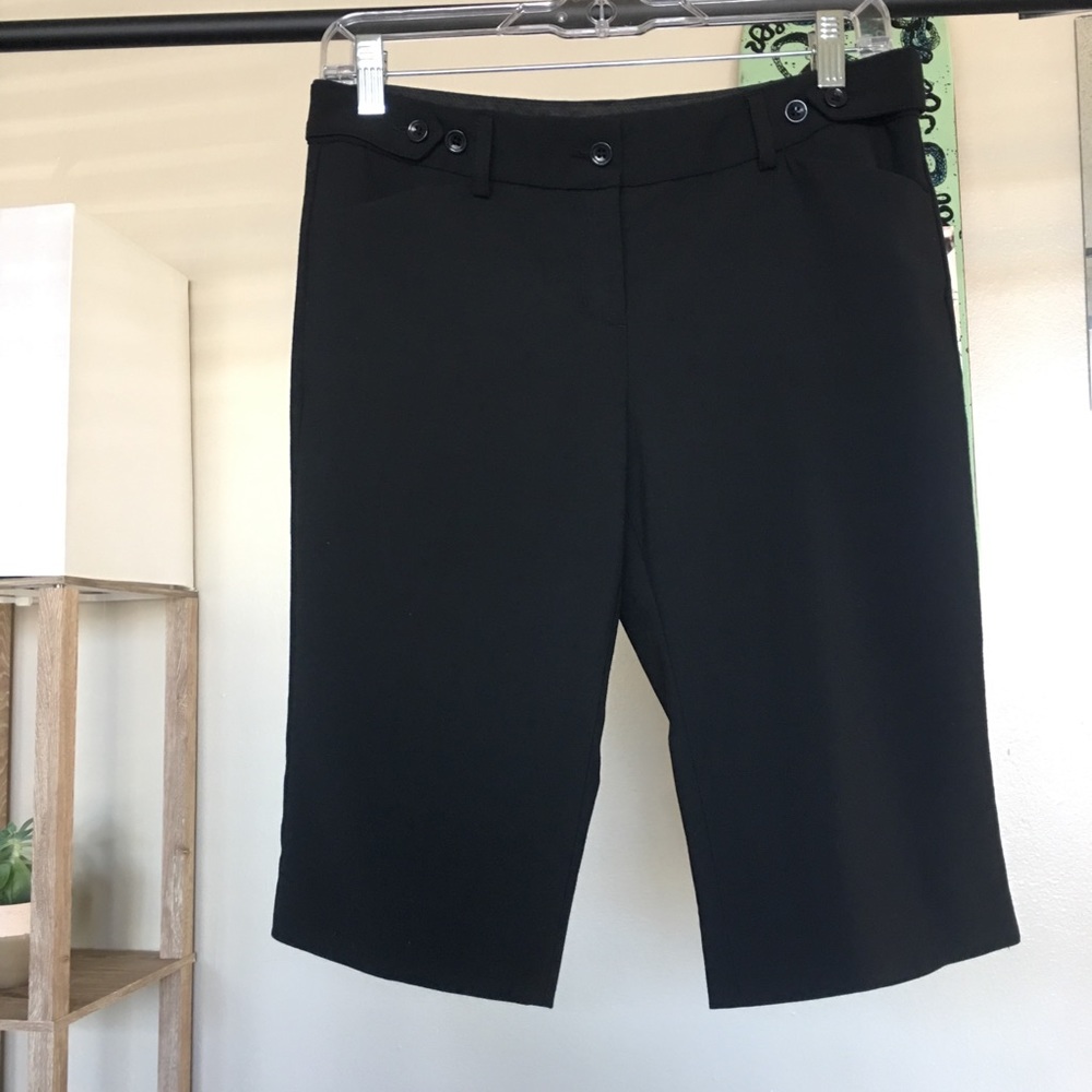 EXPRESS DESIGN STUDIO Black Editor Capri Dress Pants Size 2